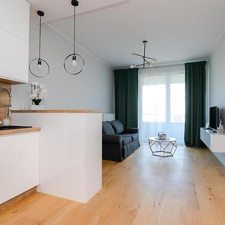Apart D&K Free Parking Komputerowa 8 Apartment Warsaw Exterior photo