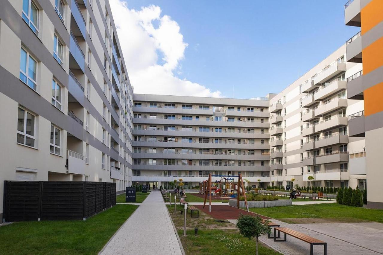 Apart D&K Free Parking Komputerowa 8 Apartment Warsaw Exterior photo